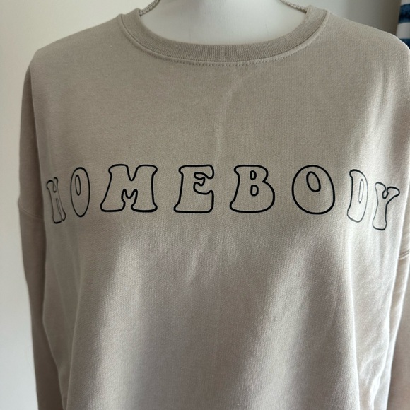 Custom sweatshirt, HOMEBODY, size xl, brand jerseys - Picture 4 of 4